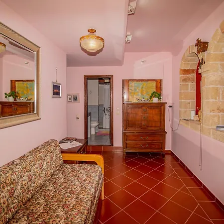Private Art 50m From Sea 1-3 Per Holiday home *