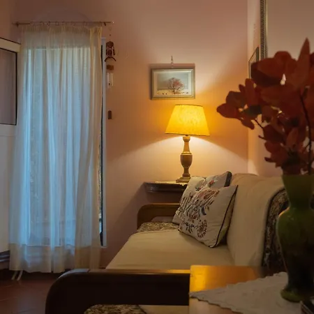 Private Art 50m From Sea 1-3 Per بيت للعطل Monemvasía