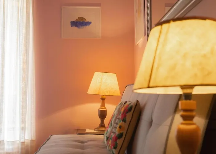 Private Art 50m From Sea 1-3 Per Monemvasía