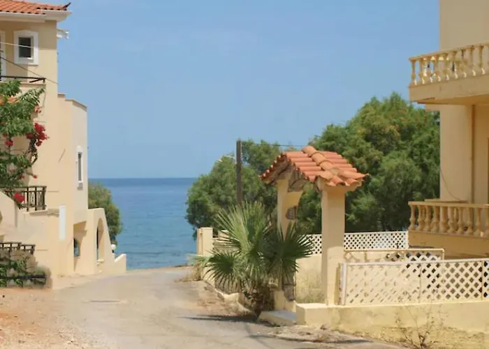 בית נופש Private Art 50m From Sea 1-3 Per *