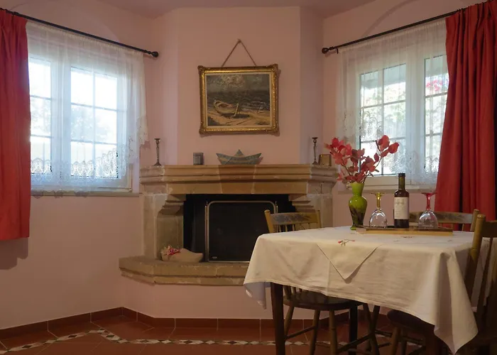 Prázdninový dům Private Art 50m From Sea 1-3 Per *